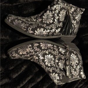 Blackmilk X sole struck wallpaper print Black and Silver Ankle Boots